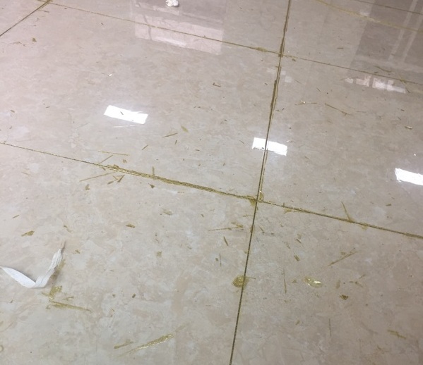 浙江寧波鄭先生DIY美縫施工案例(圖2) 浙江寧波鄭先生DIY美縫施工案例(圖2)
